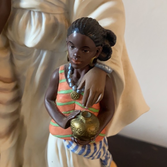 Sarah’s Attic,Colors of Life Collection, - Picture 5 of 9